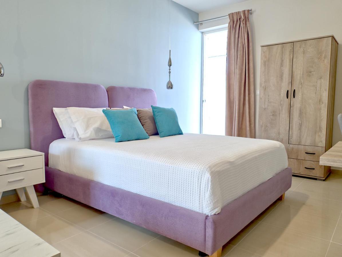 Epipleon Luxury Suites -104- Δωμάτιο 35Τμ Με Βεράντα 35Τμ Μπροστά Στη Θάλασσα Nafpaktos Esterno foto